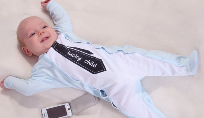 Выбор одежды для новорожденного: бренд Lucky child