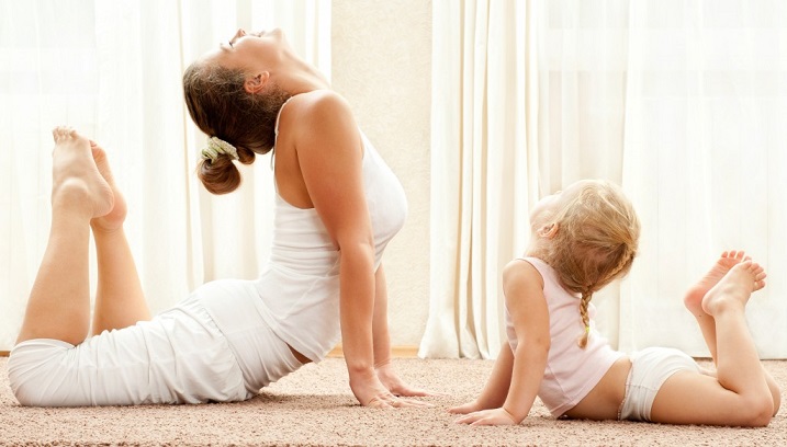Чем хороша йога как совместное занятие для мамы и малыша